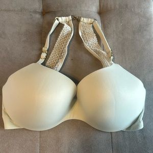 Victoria’s Secret bra
